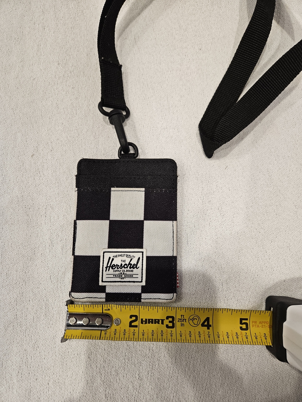 Herschel Supply Company Black & White Checkered Lanyard Card Holder - Picture 3 of 4
